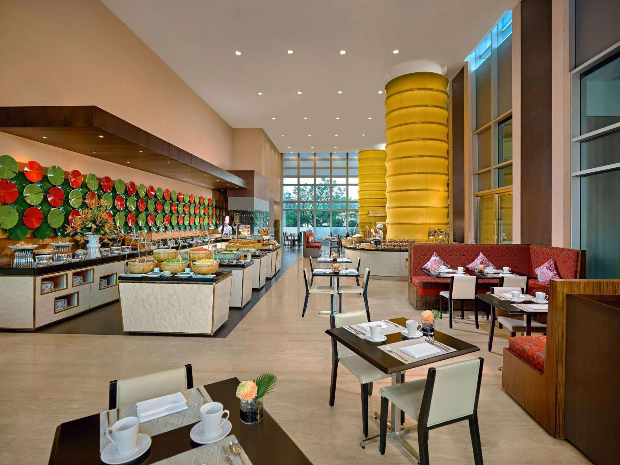 Grand Mercure Danang Esterno foto