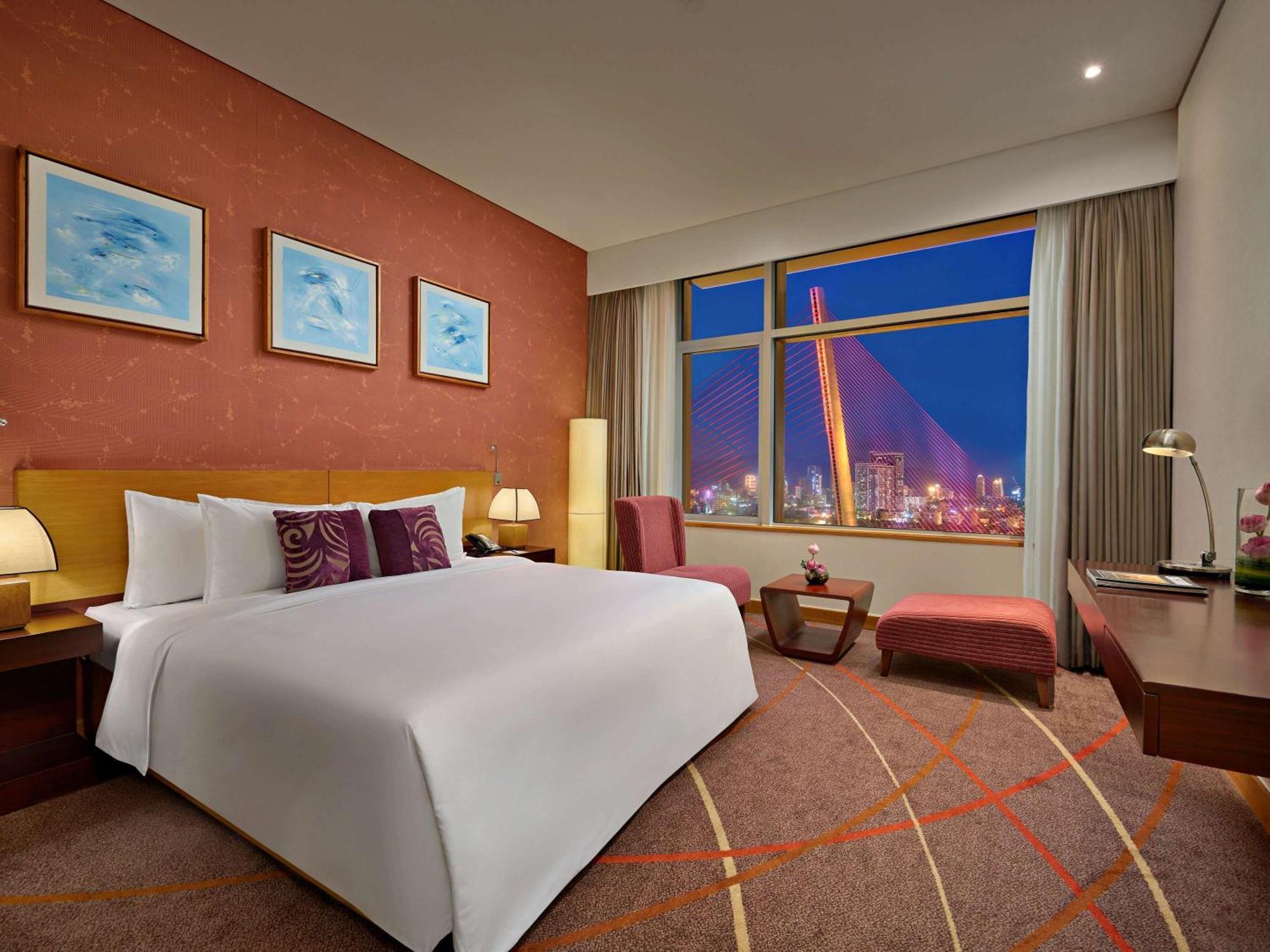 Grand Mercure Danang Esterno foto
